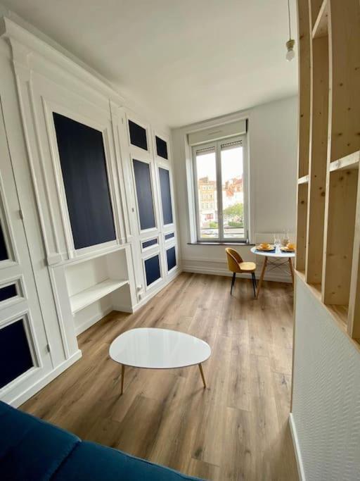 Le Bluemoon, Studio De Charme Refait A Neuf Boulogne-sur-Mer Exterior foto